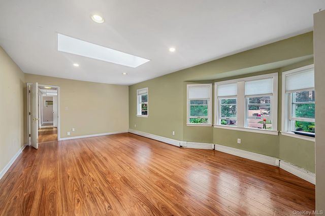 11 Radio Avenue, Miller Place, NY 11764