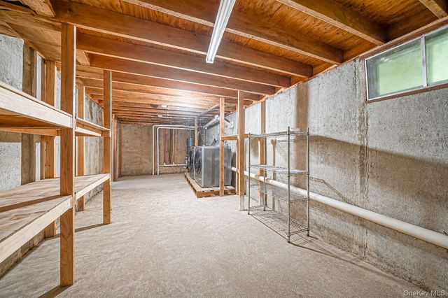 11 Radio Avenue, Miller Place, NY 11764