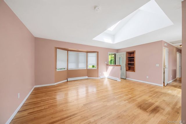 11 Radio Avenue, Miller Place, NY 11764