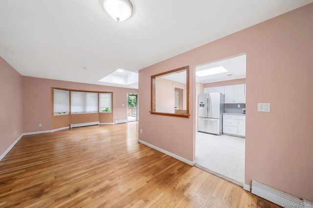 11 Radio Avenue, Miller Place, NY 11764