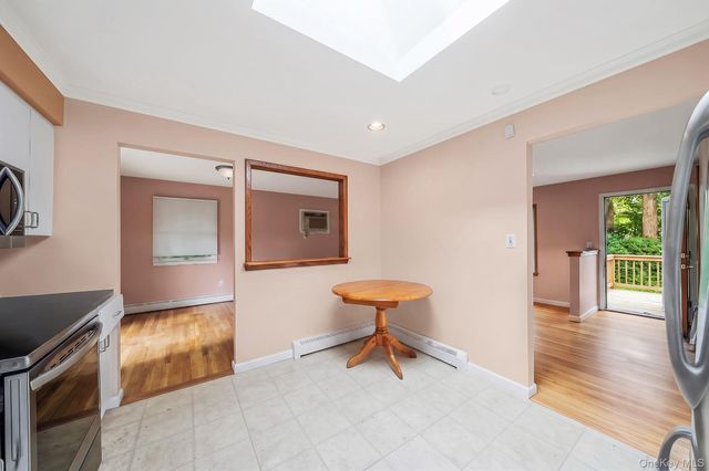 11 Radio Avenue, Miller Place, NY 11764