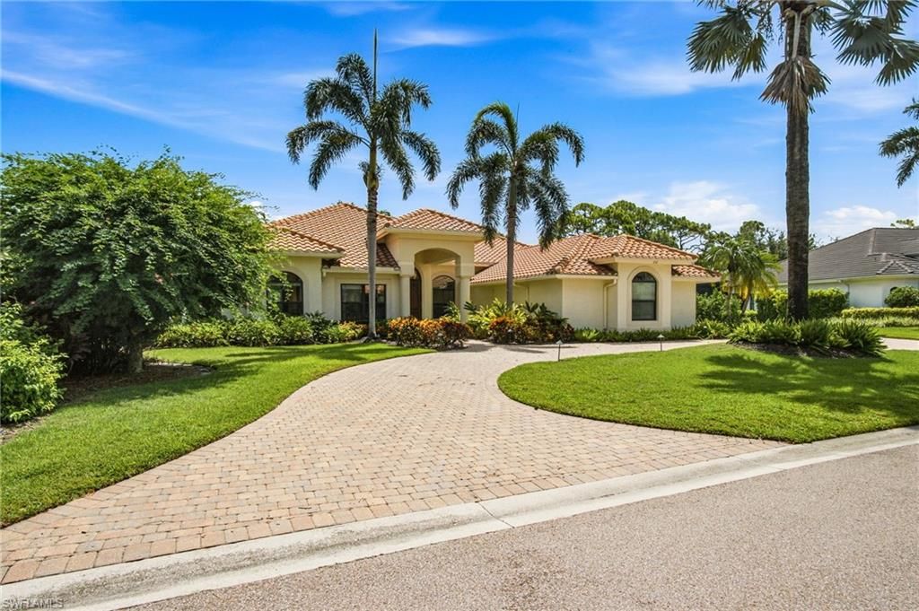 212 Cheshire WAY, NAPLES, FL 34110 — exterior