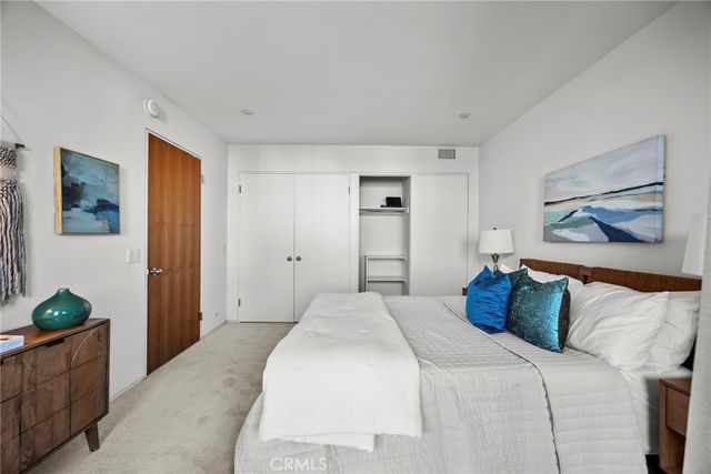 3851 Beverly Ridge, Sherman Oaks, CA 91423