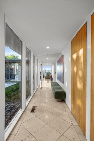 3851 Beverly Ridge, Sherman Oaks, CA 91423