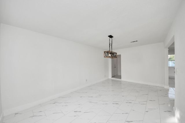 2926 Knotty Oaks Trl Trail, Houston, TX 77045