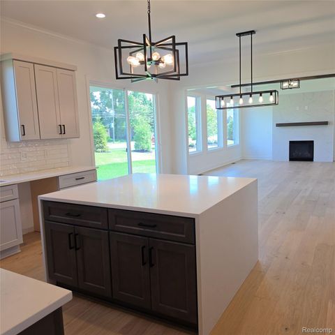 7338 Brys Drive, Shelby Charter Township, MI 48316