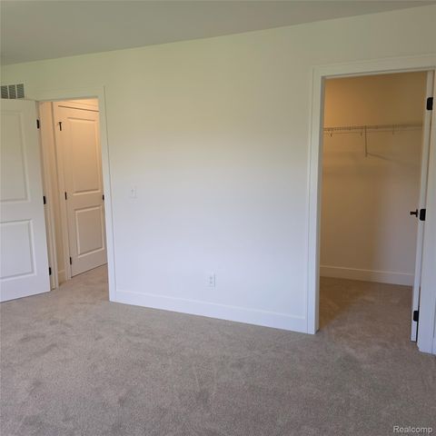 7338 Brys Drive, Shelby Charter Township, MI 48316