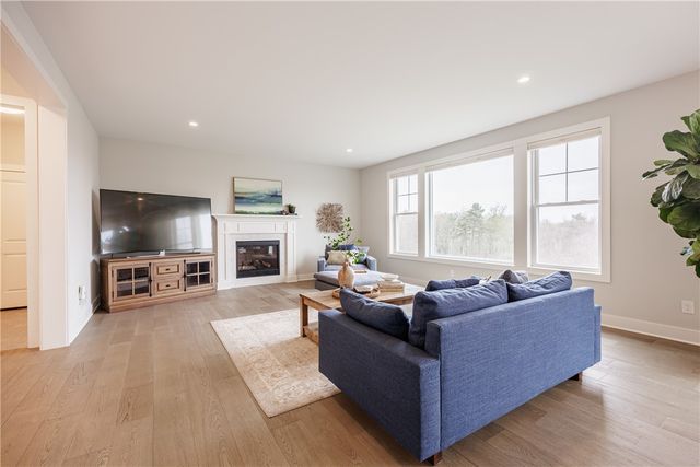 76 Coventry Ridge, Pittsford, NY 14534