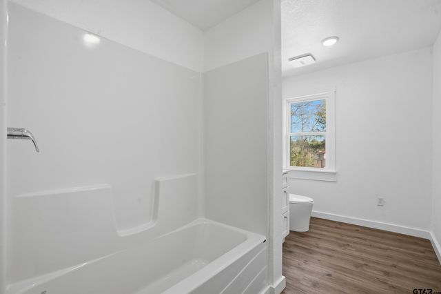 3148 Medlin Road, Gilmer, TX 75645