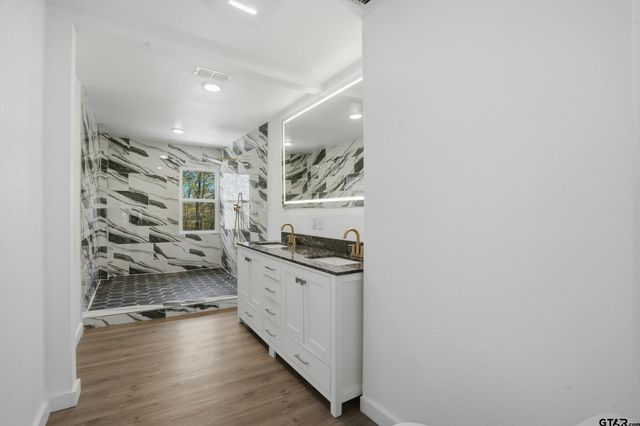 3148 Medlin Road, Gilmer, TX 75645