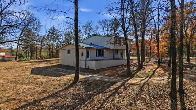 3148 Medlin Road, Gilmer, TX 75645