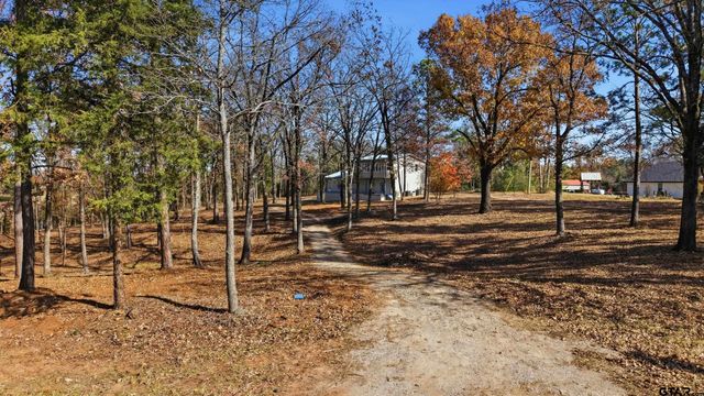 3148 Medlin Road, Gilmer, TX 75645