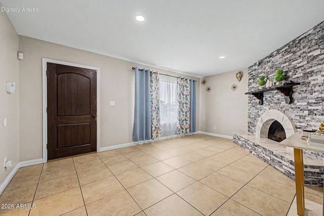 8448 W TURNEY Avenue, Phoenix, AZ 85037
