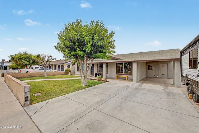 8448 W TURNEY Avenue, Phoenix, AZ 85037