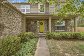9148 Lakewood Drive, Northfield Township, MI 48189