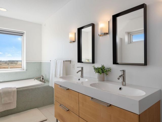 2734 Galena Place SW, Rochester, MN 55902