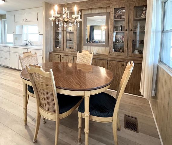 3232 ASH TERRACE, Sarasota, FL 34237