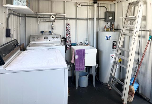 3232 ASH TERRACE, Sarasota, FL 34237