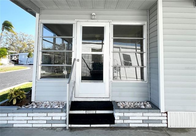 3232 ASH TERRACE, Sarasota, FL 34237