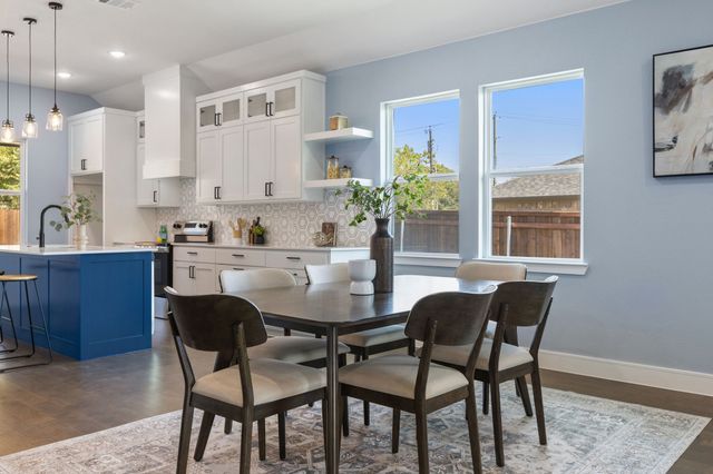 1217 Gannon Lane, Desoto, TX 75115