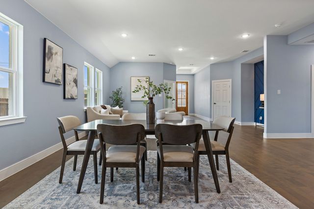 1217 Gannon Lane, Desoto, TX 75115