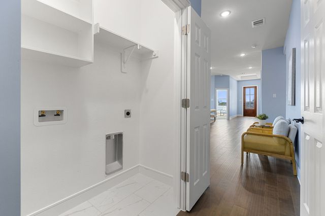 1217 Gannon Lane, Desoto, TX 75115