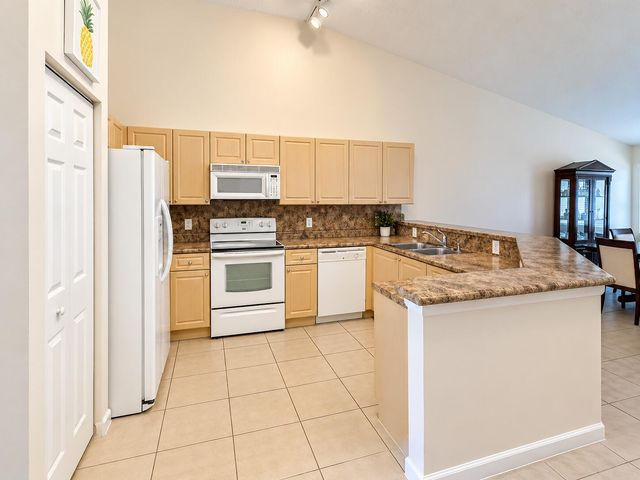 2405 WINDJAMMER Way, West Palm Beach, FL 33411