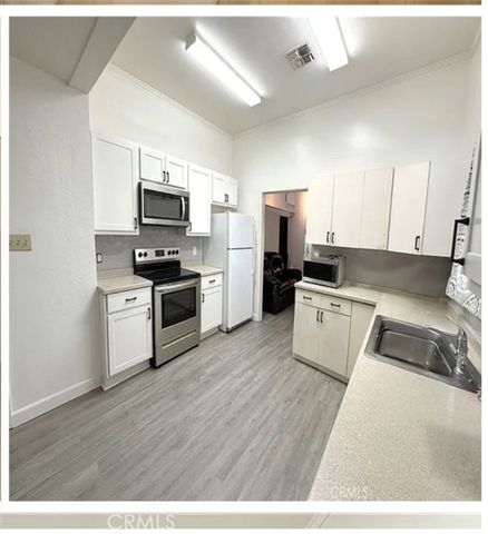 136 N K, Needles, CA 92363