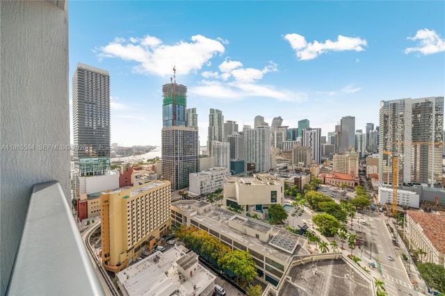 121 NE 5th 2604 2604, Miami, FL 33132