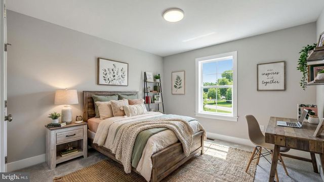 124 FORGE DR, Lebanon, PA 17042