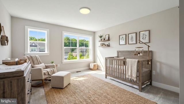 124 FORGE DR, Lebanon, PA 17042