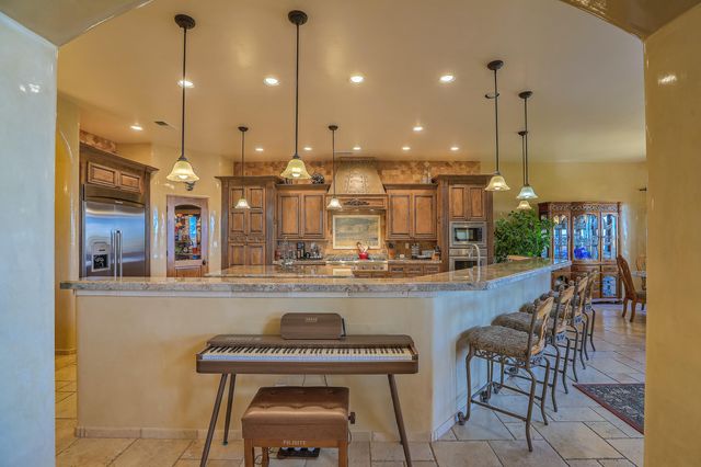 1015 C De Baca Lane, Bernalillo, NM 87004