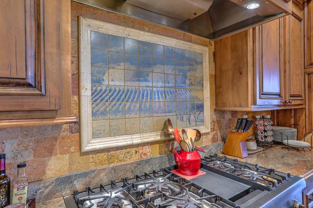 1015 C De Baca Lane, Bernalillo, NM 87004