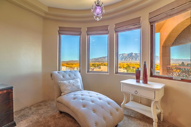 1015 C De Baca Lane, Bernalillo, NM 87004