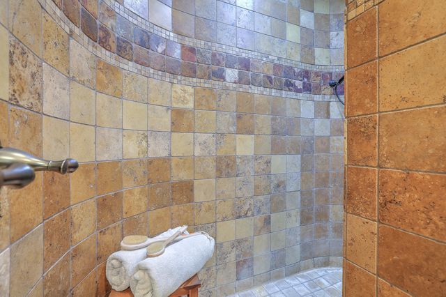 1015 C De Baca Lane, Bernalillo, NM 87004