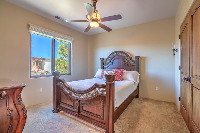 1015 C De Baca Lane, Bernalillo, NM 87004