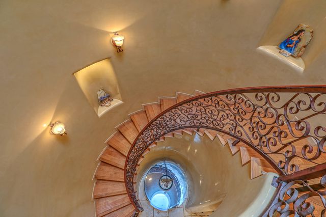 1015 C De Baca Lane, Bernalillo, NM 87004