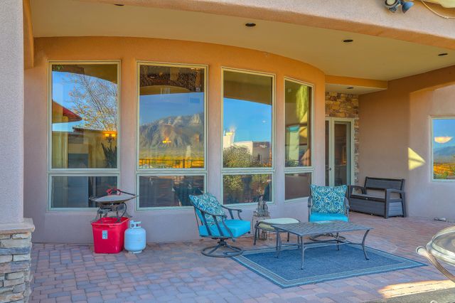 1015 C De Baca Lane, Bernalillo, NM 87004