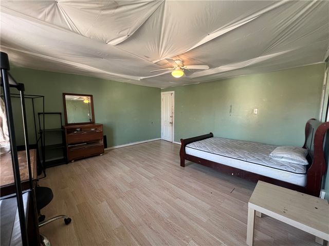 1337 Lowrie St, Troy Hill, PA 15212