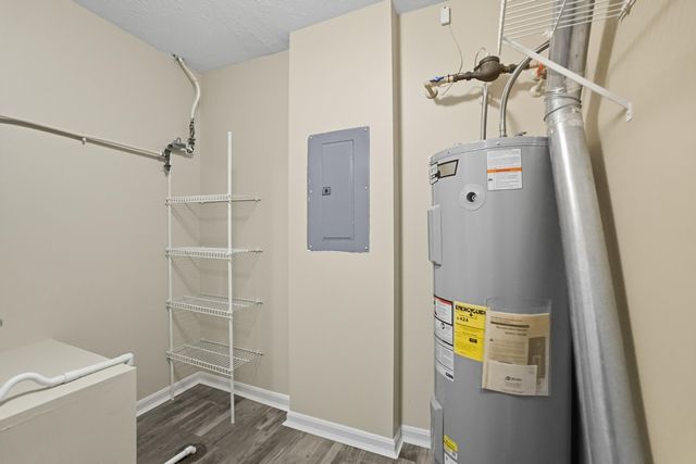 701 Napa Valley Lane, 3, Crestview Hills, KY 41017