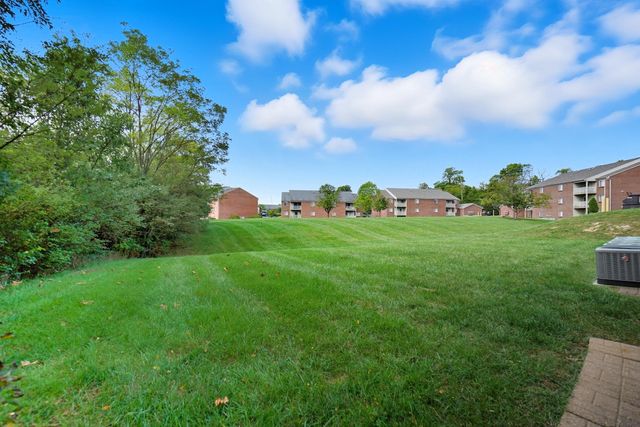 701 Napa Valley Lane, 3, Crestview Hills, KY 41017