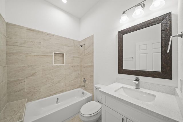 8447 Jutland Road, Houston, TX 77033