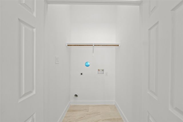 8447 Jutland Road, Houston, TX 77033