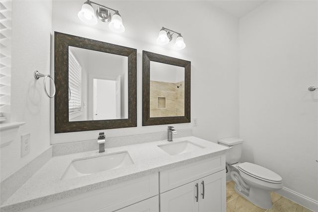 8447 Jutland Road, Houston, TX 77033