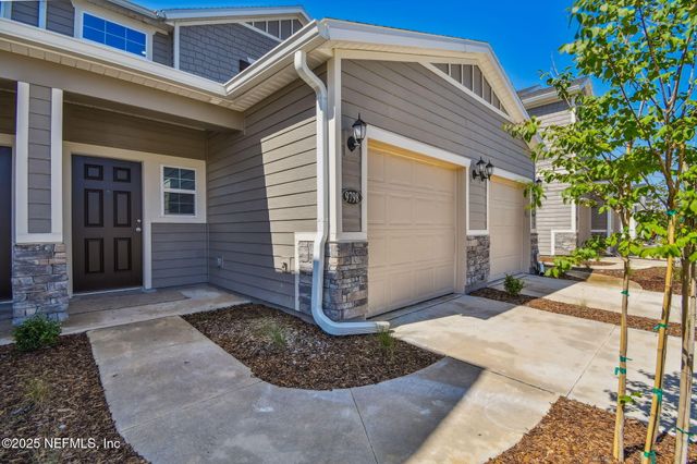 9798 FIDDLEBACK Lane, Jacksonville, FL 32222