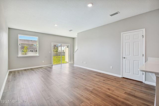 9798 FIDDLEBACK Lane, Jacksonville, FL 32222