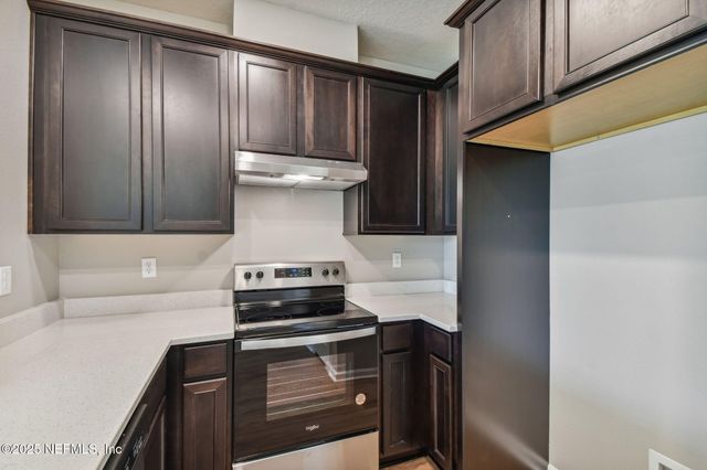 9798 FIDDLEBACK Lane, Jacksonville, FL 32222