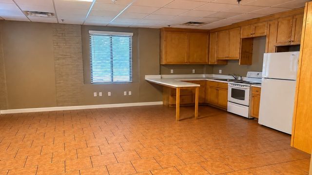 21 Caller St 100, Peabody, MA 01960