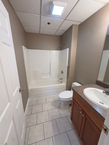 21 Caller St 100, Peabody, MA 01960