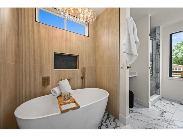 14950 W 32nd Ave, Golden, CO 80401